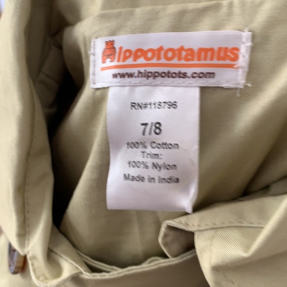 BOGO Kids trench coat 7/8 like new - Picture 5 of 6